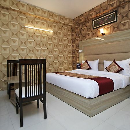 ניו דלהי Airport Hotel Hsp מראה חיצוני תמונה