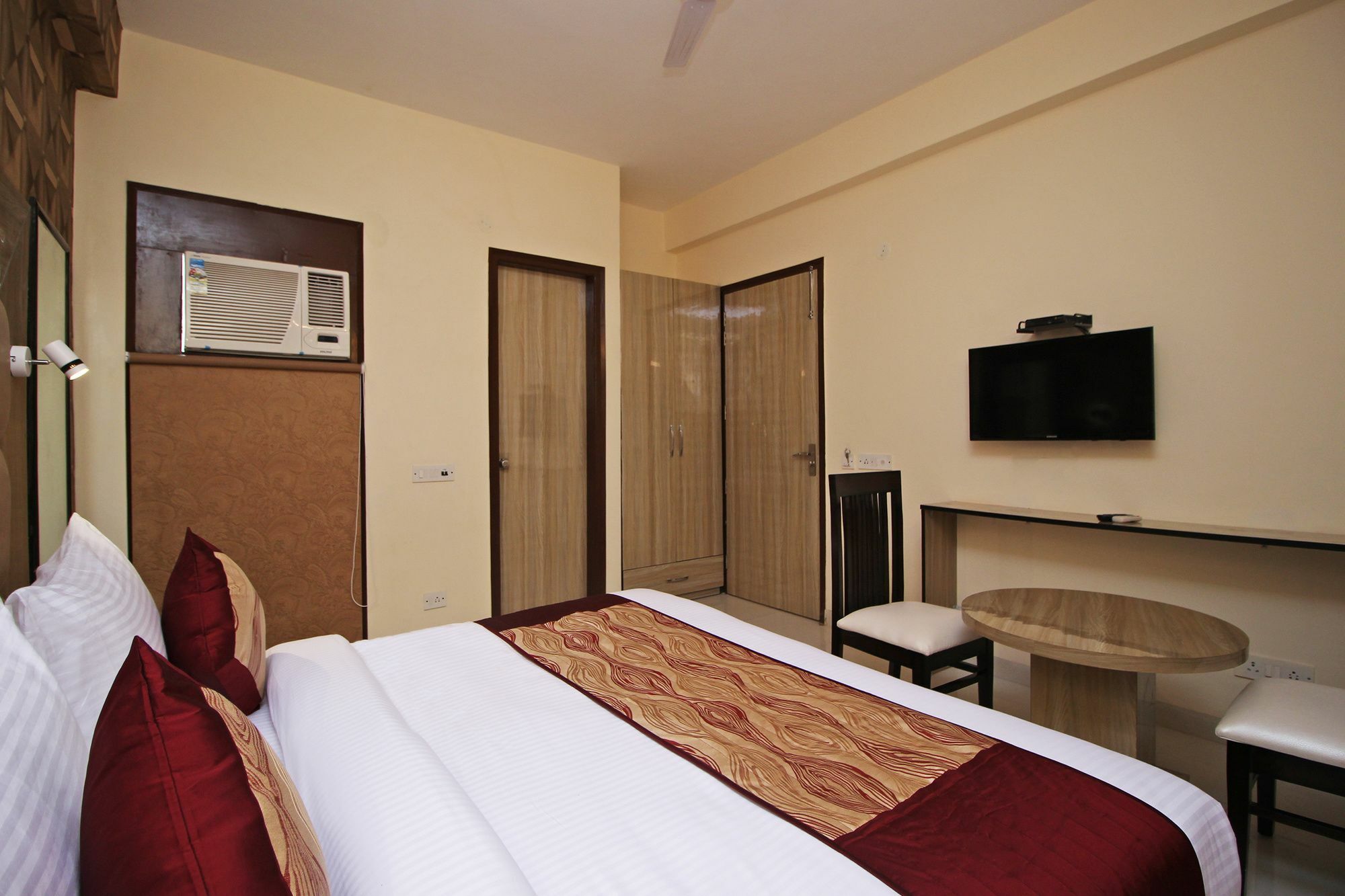 ניו דלהי Airport Hotel Hsp מראה חיצוני תמונה
